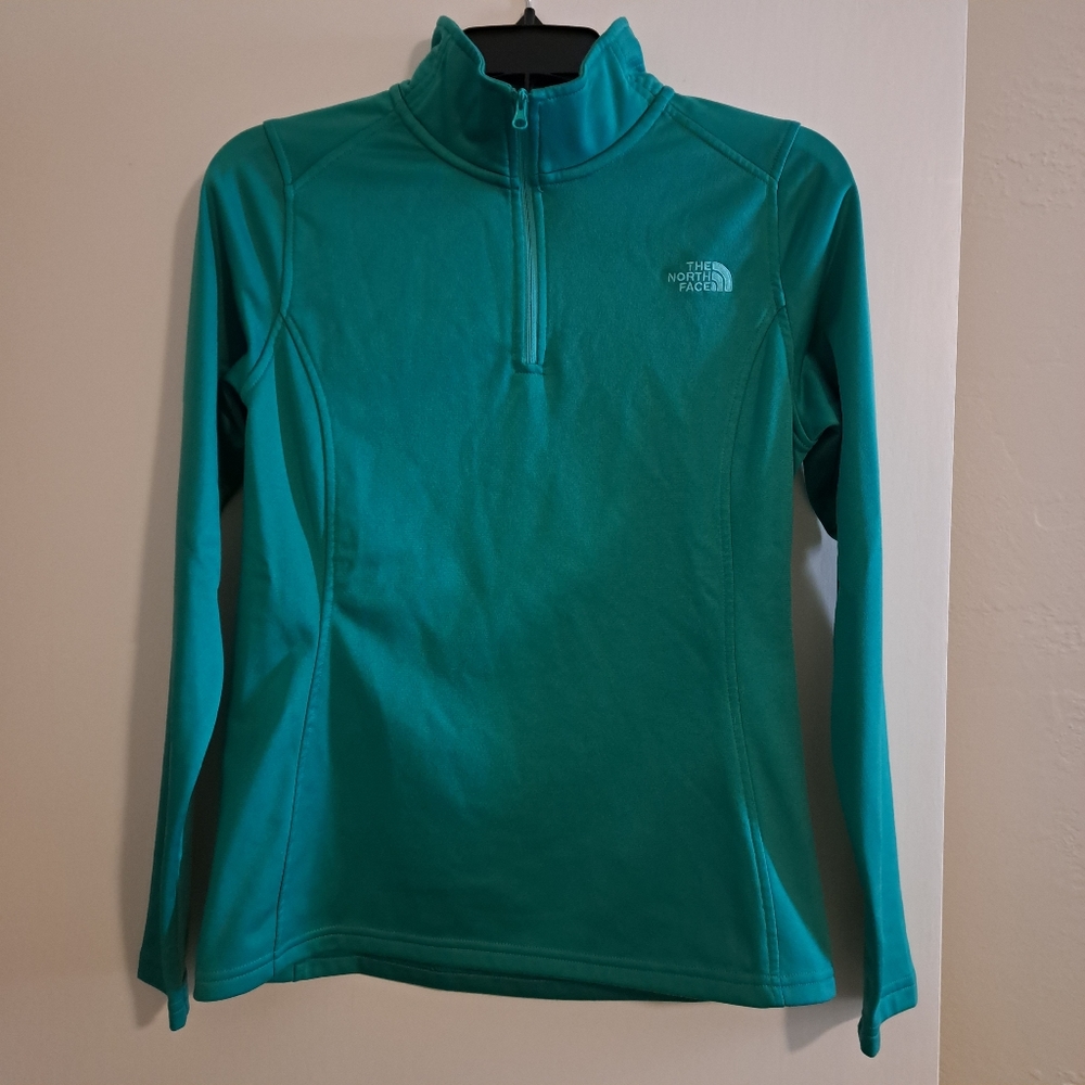 North Face Quarter Zip - Picture 3 of 8